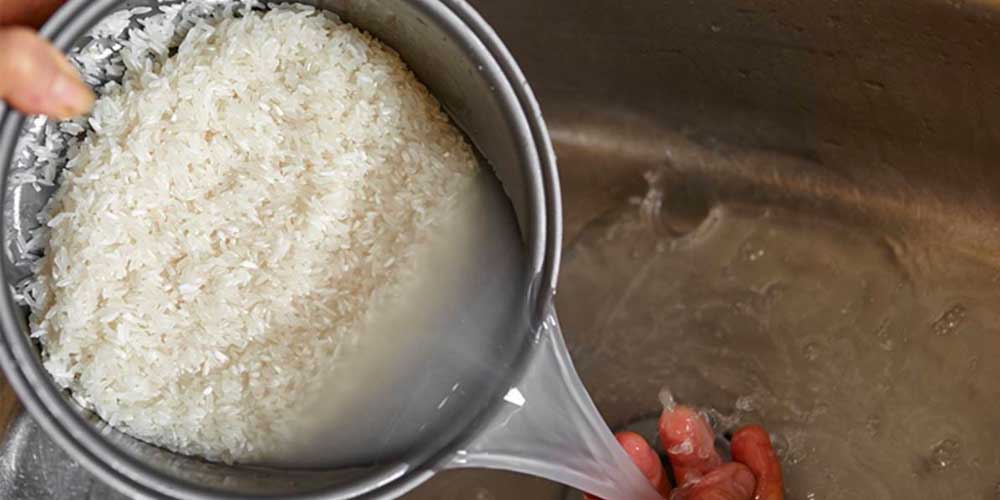 How to Make Rice Water for Plants