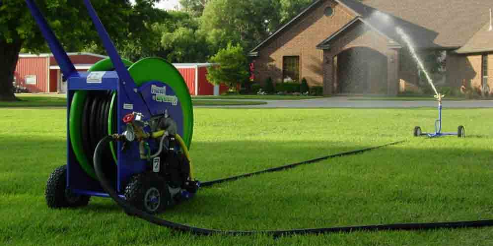 how to water large lawn without sprinkler system