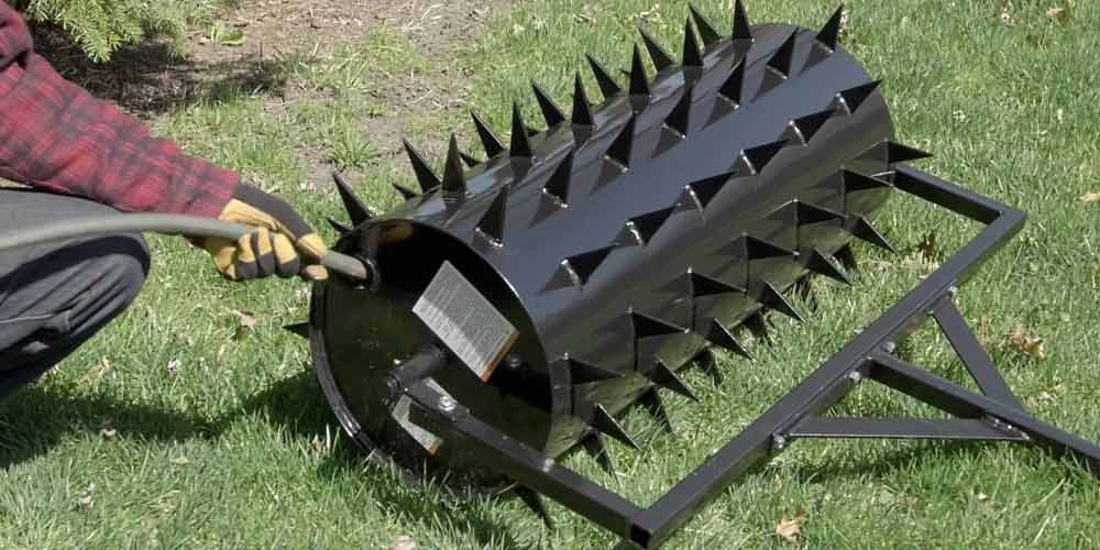 aerators and scarifiers
